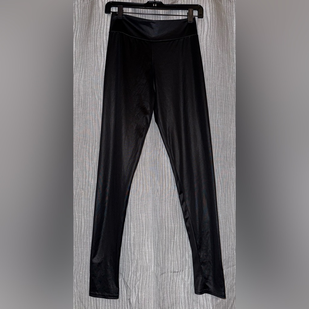 Boohoo Black Shiny Leggings